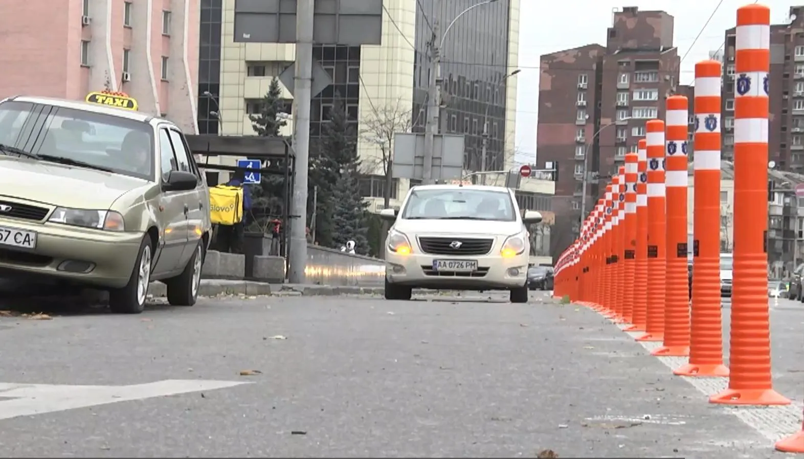 Стовпчики для паркування авто Стовпчики для паркування авто