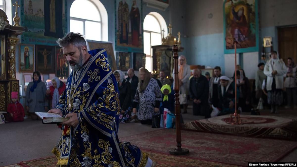 "Пам'ять не дає загинути нації": в окупованому Криму ПЦУ вшанувала жертв Голодомору