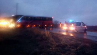 Через ожеледицю у Львові сталося безліч аварій, травмувалися десятки людей: фото та відео негоди