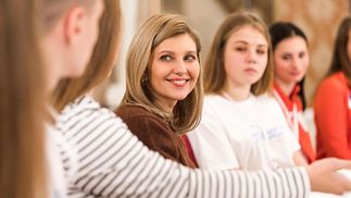 Олена Зеленська хоче провести реформу харчування в школах