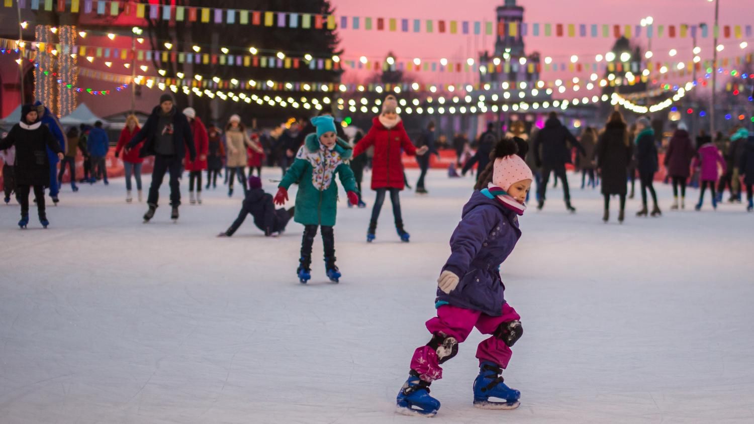 Зимова країна на ВДНГ 2019–2020: куди піти у Києві на ВДНГ Зимова країна на ВДНГ 2019–2020: куди піти у Києві на ВДНГ
