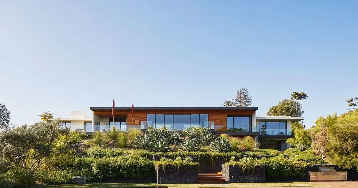 еністон дом еністон дом