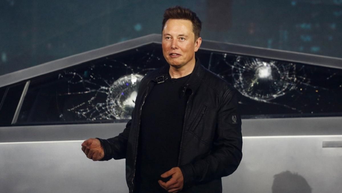 Илон Маск объяснил, почему стекло Tesla Cybertruck треснуло во время презентации