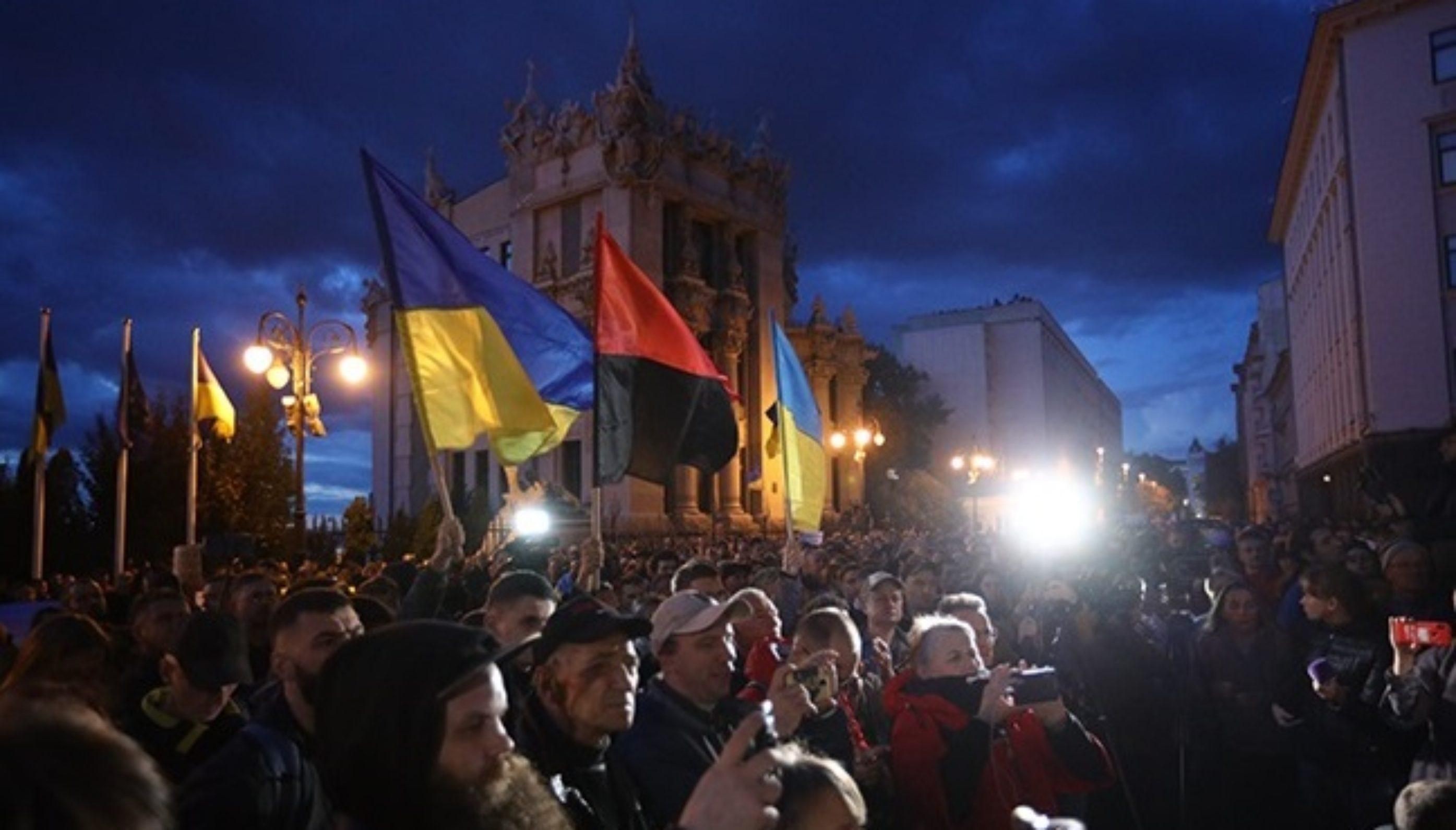 Инфантильное общество, или Почему не надо полагаться на мнение большинства Инфантильное общество, или Почему не надо полагаться на мнение большинства