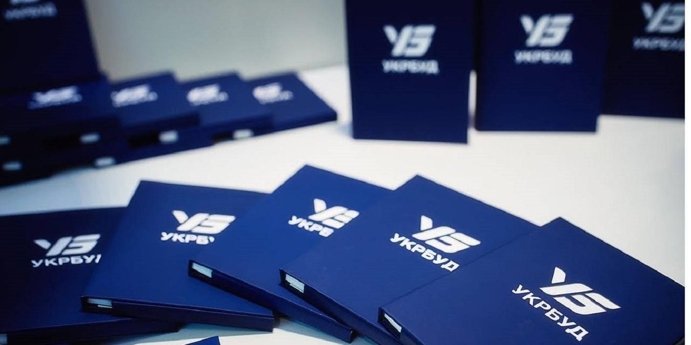 Киевский ресторатор Дмитрий Федотенков претендует на "Укрбуд", – СМИ Киевский ресторатор Дмитрий Федотенков претендует на "Укрбуд", – СМИ