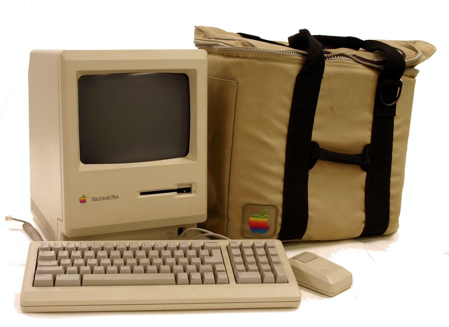 Дискету Apple Macintosh оценили в 7500 долларов