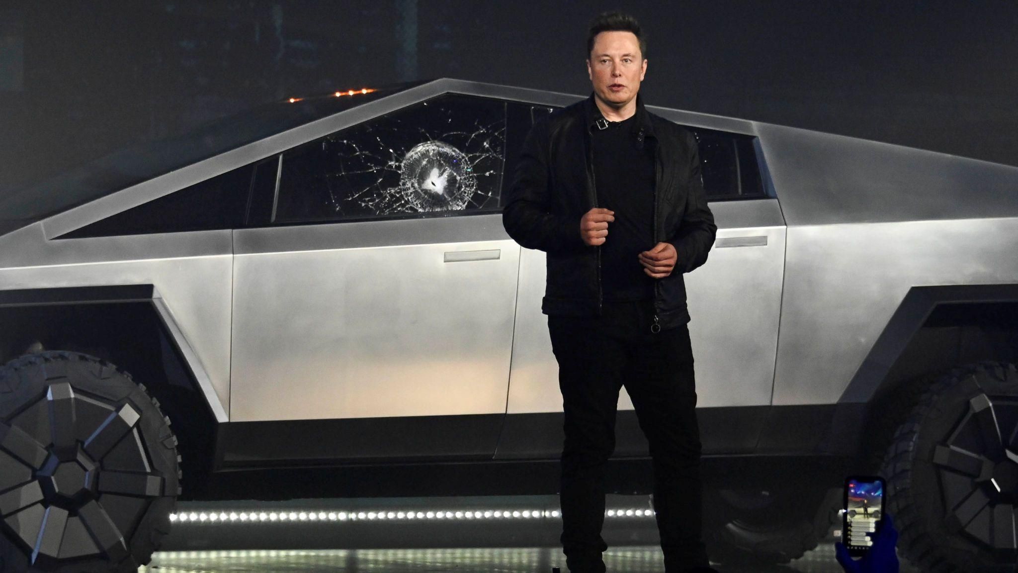 Експерти назвали електрокар Tesla Cybertruck небезпечним: у чому справа Експерти назвали електрокар Tesla Cybertruck небезпечним: у чому справа