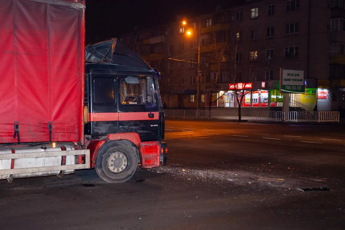 вантажівка маршрутка Дніпро