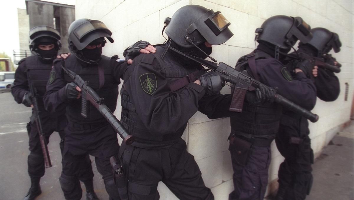 ФСБ утверждает, что россиянка в Севастополе шпионила в пользу Украины ФСБ утверждает, что россиянка в Севастополе шпионила в пользу Украины