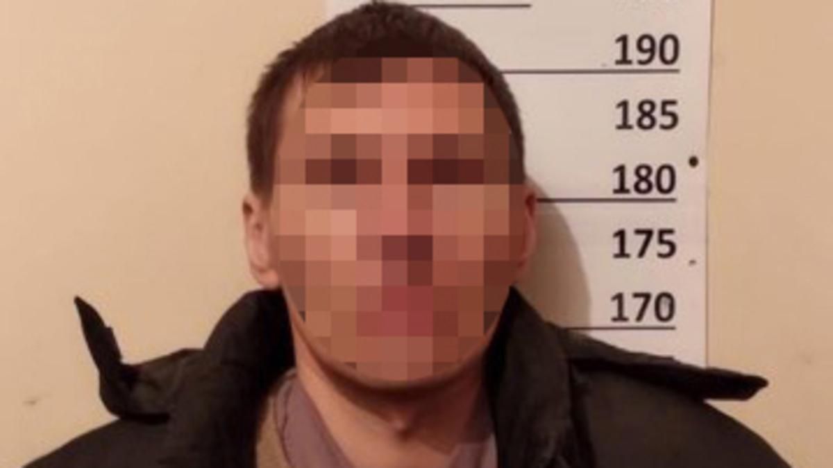 Отвел в заброшенное здание и изнасиловал: киевлянина подозревают в развращении школьницы