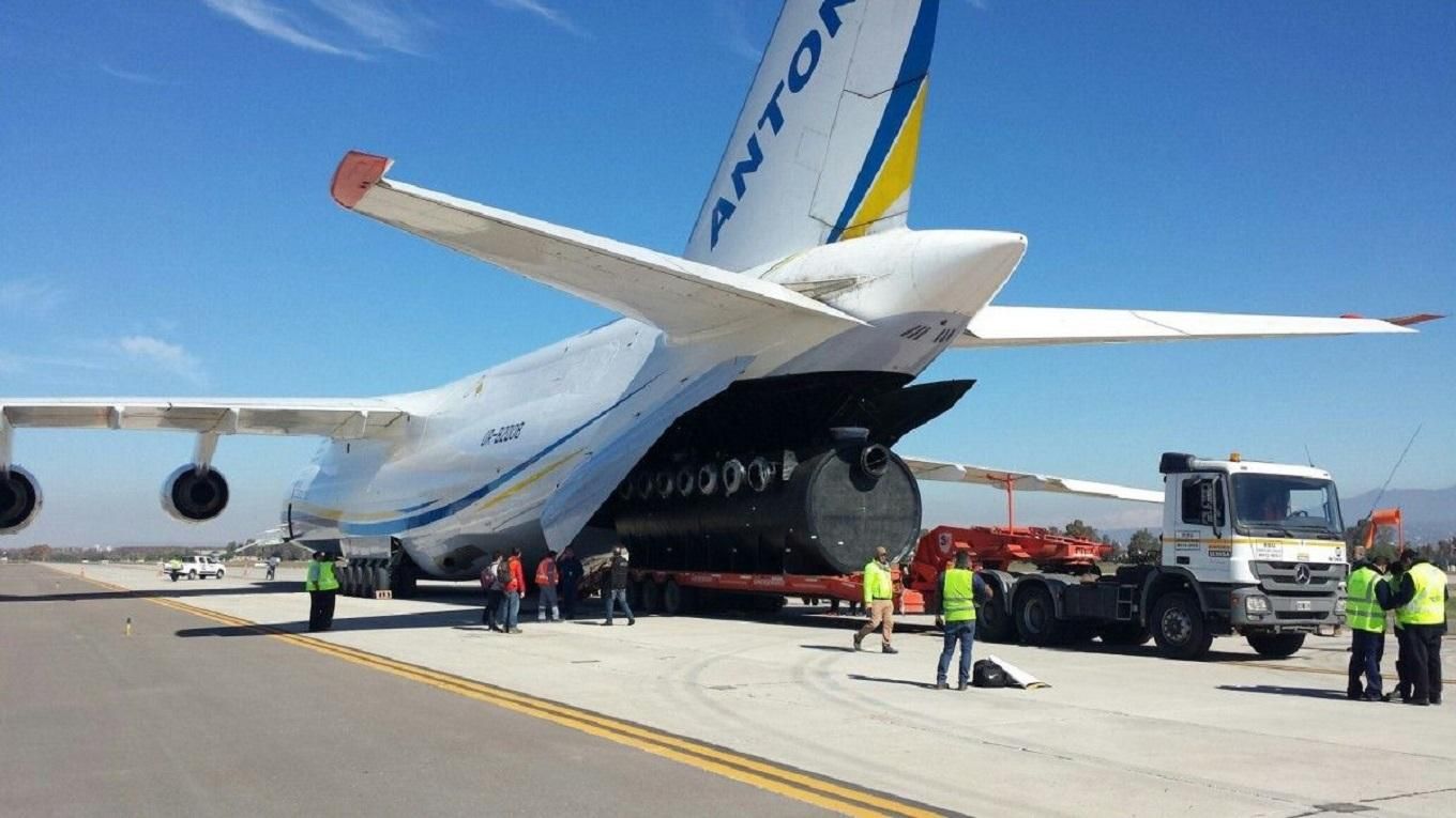 В українського літака "Руслан" у Бельгії відмовив двигун: що про це відомо