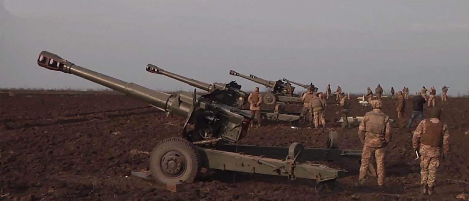 На Миколаївщині бійці готуються до чергування на Сході: потужне відео На Миколаївщині бійці готуються до чергування на Сході: потужне відео