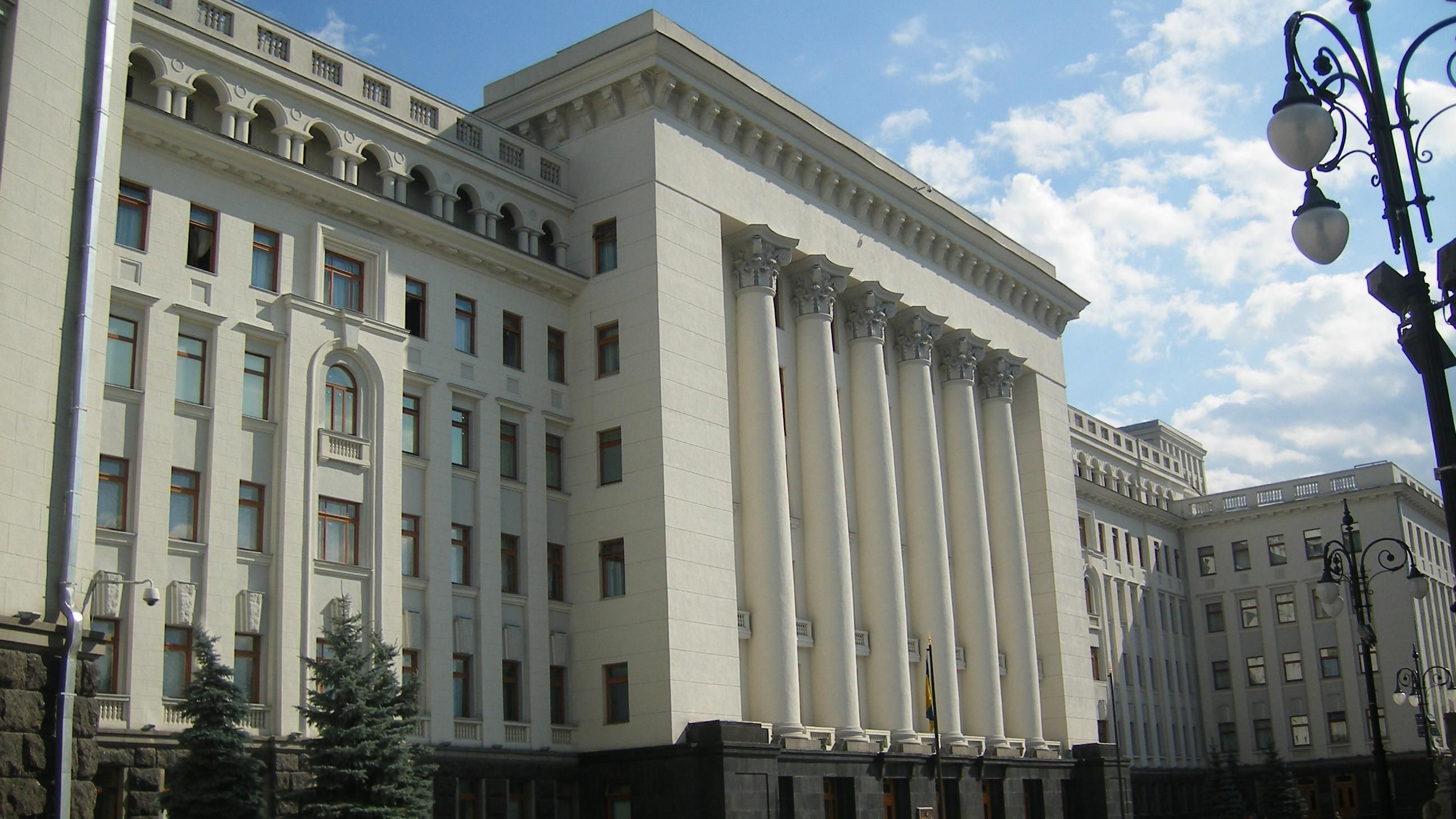 Зловмисник зізнався, чому він "мінував" Офіс Президента: причина дивує Зловмисник зізнався, чому він "мінував" Офіс Президента: причина дивує