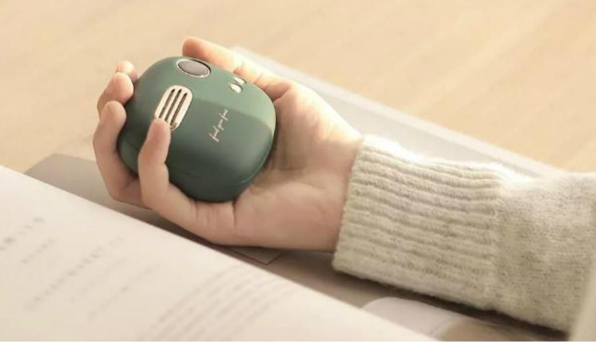 Xiaomi випустила пауербанк із підігрівом для рук Xiaomi випустила пауербанк із підігрівом для рук