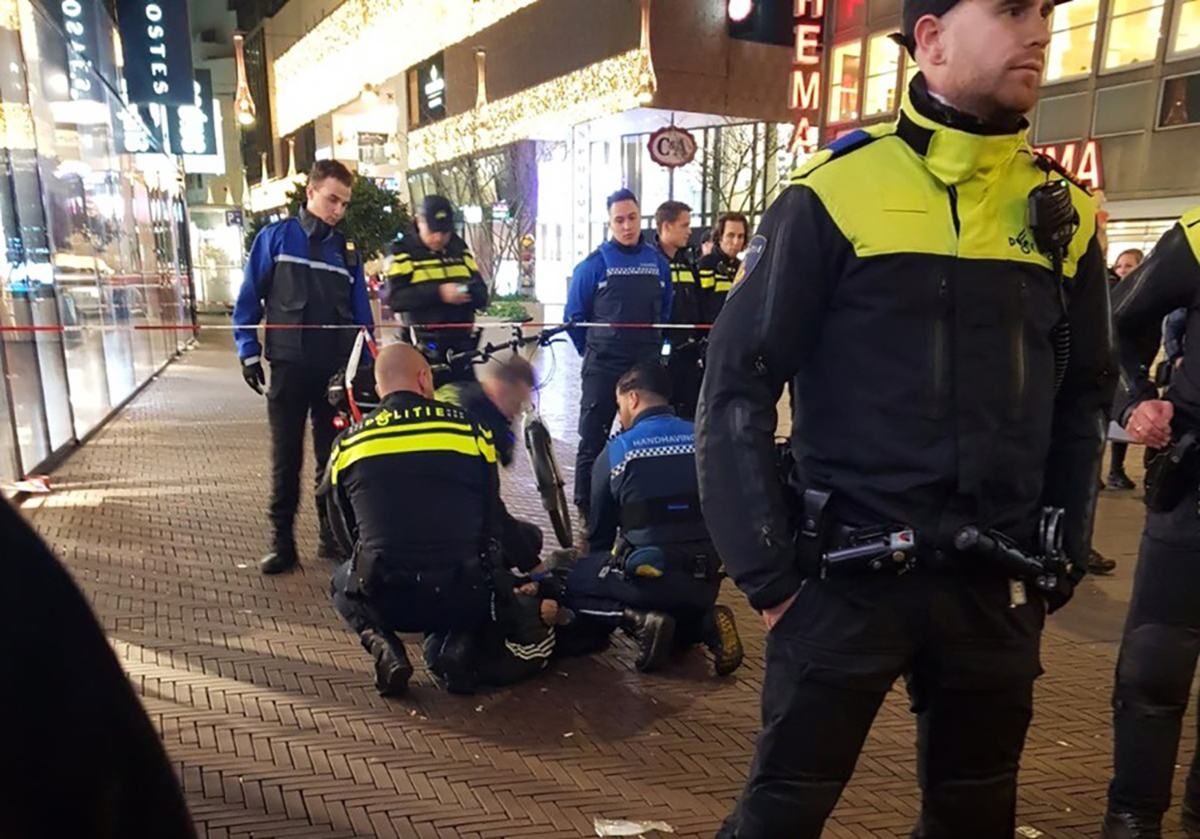 Резня в Гааге: полиция задержала нападавшего – детали