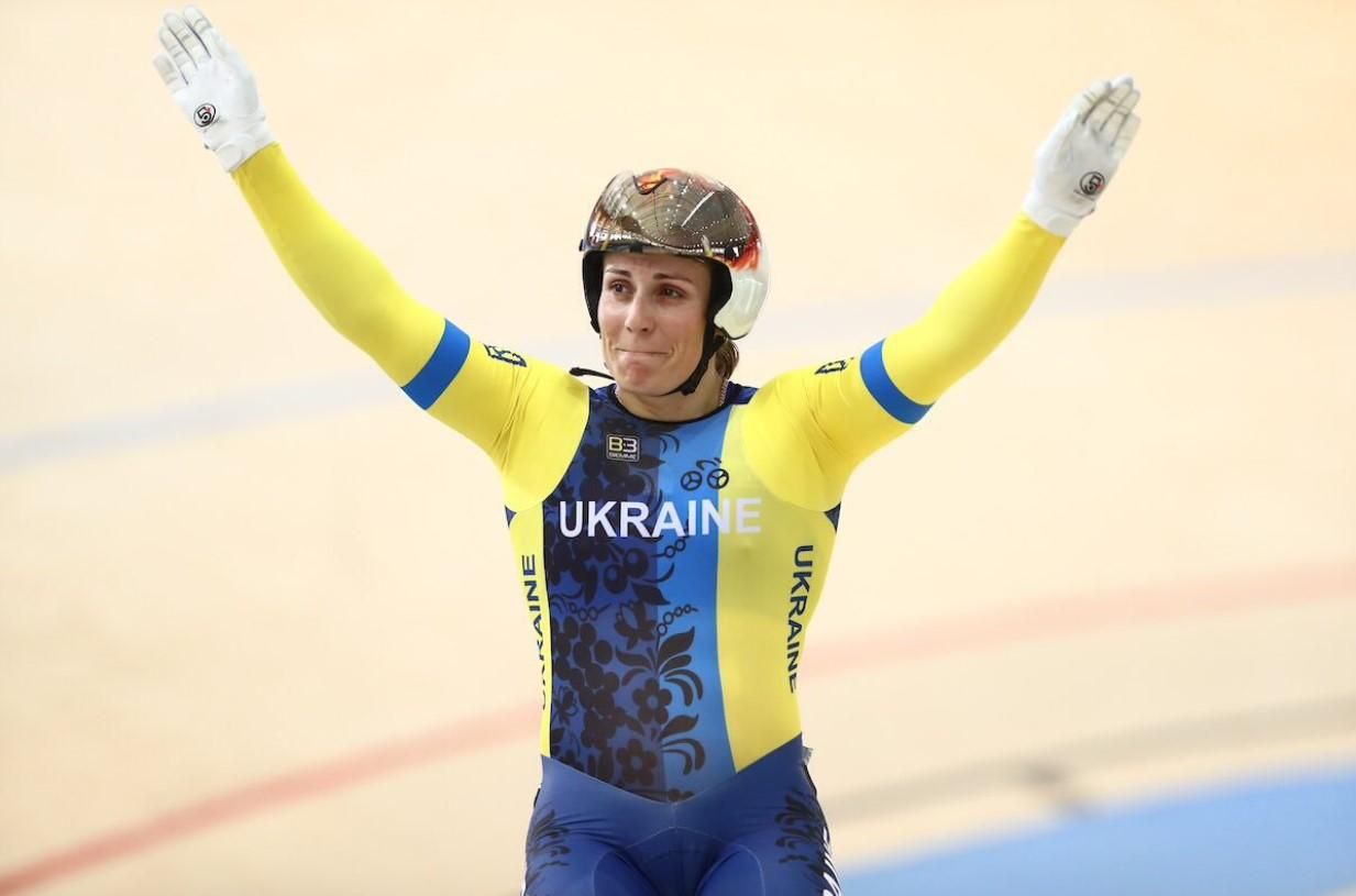 Украинка Басова завоевала серебро на этапе Кубка мира по велотреку
