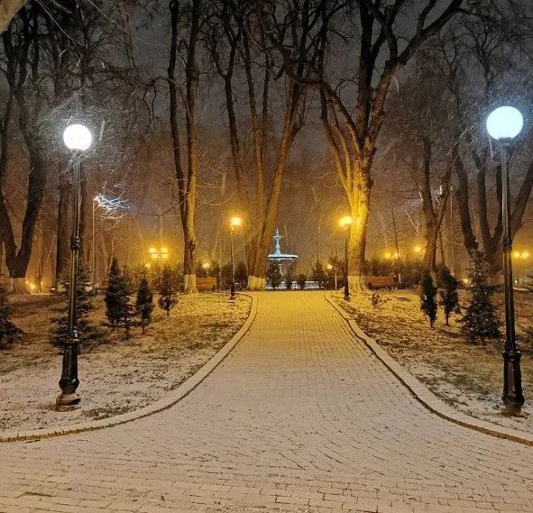 зима Київ