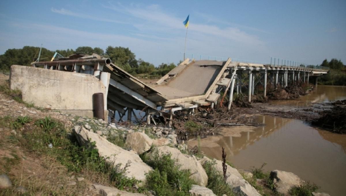 В Калушском районе откроют восстановленный мост, – Зеленский назвал дату