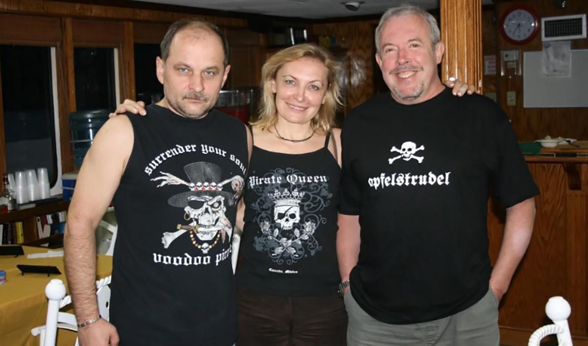 Дружина редактора "Ліги сміху" володіє бізнесом в окупованому Криму, – розслідування Дружина редактора "Ліги сміху" володіє бізнесом в окупованому Криму, – розслідування