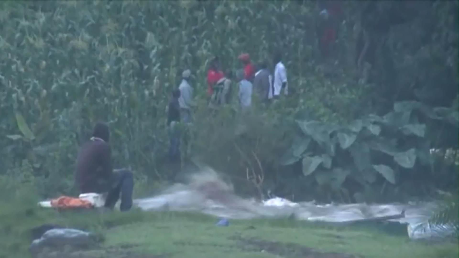 Ждал помощи четыре дня: в Кении рыбака во время наводнения окружила вода Ждал помощи четыре дня: в Кении рыбака во время наводнения окружила вода