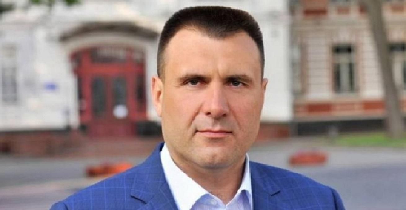 Поповнення у "Слузі народу": новий нардеп Мандзій склав присягу Поповнення у "Слузі народу": новий нардеп Мандзій склав присягу