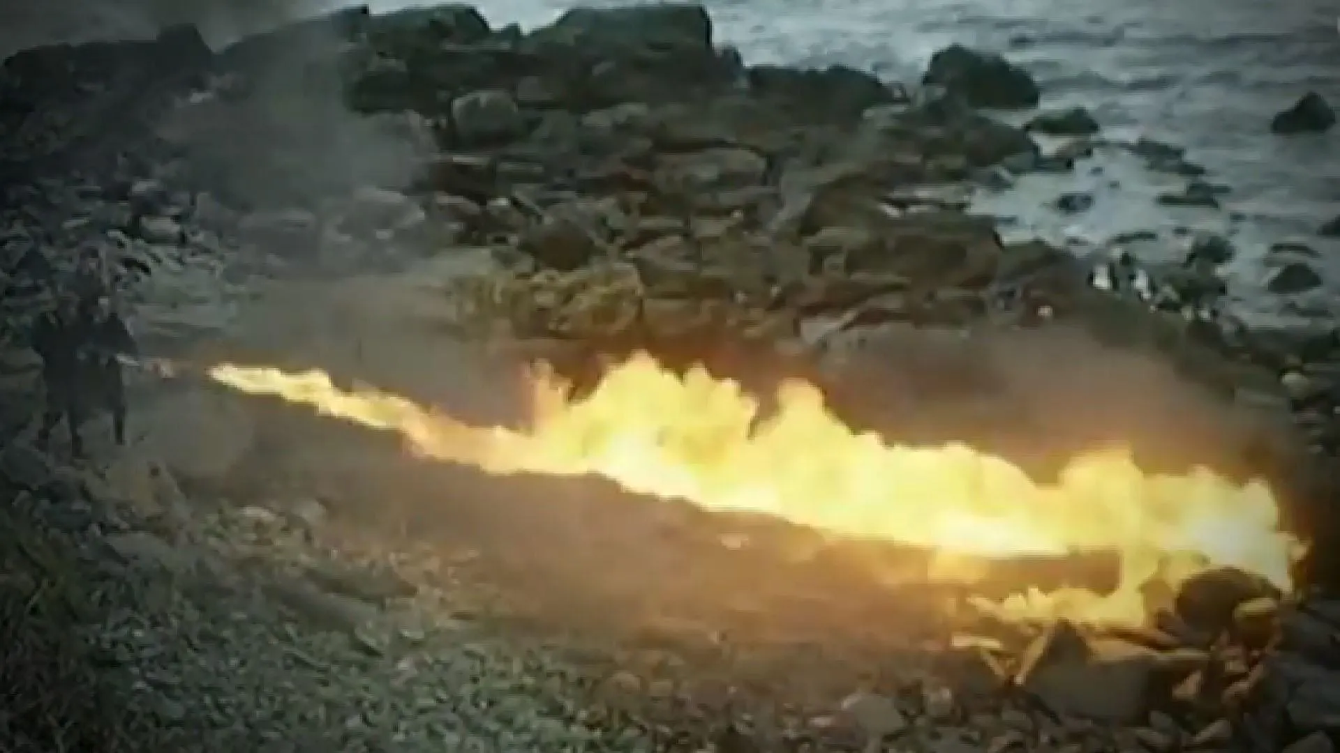 Підпали Танкер Ліквідація наслідків Витік нафти Підпали Танкер Ліквідація наслідків Витік нафти