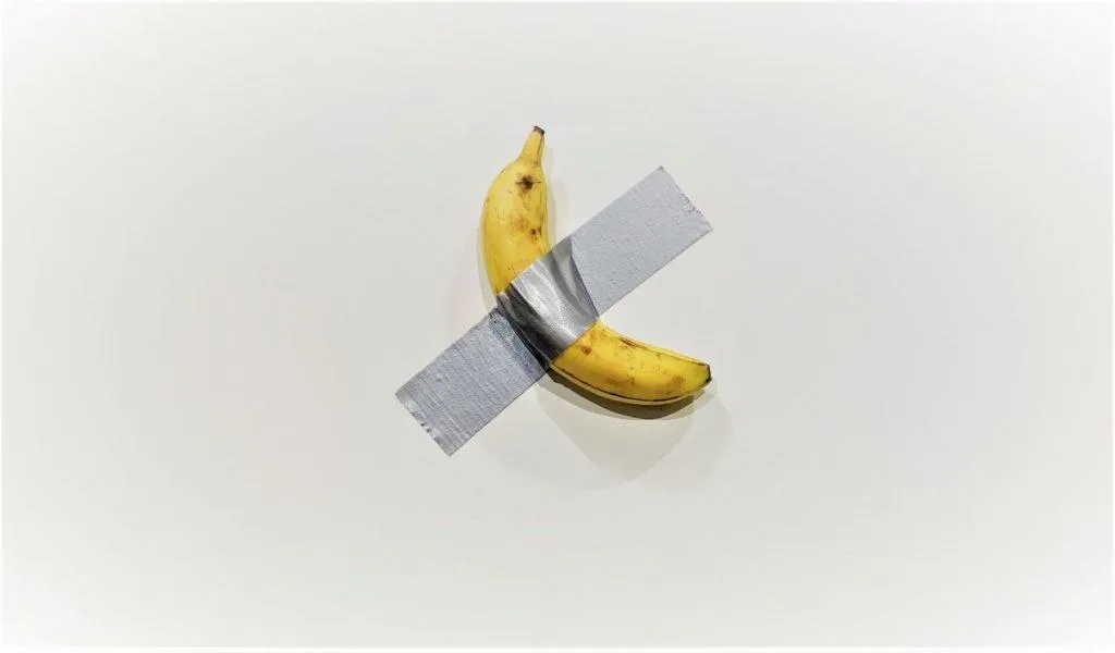 банан на скотчі мистецтво культура виставка 