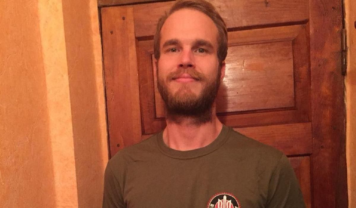 Американський доброволець ЗСУ попросив в українського суду захисту і статус біженця Американський доброволець ЗСУ попросив в українського суду захисту і статус біженця