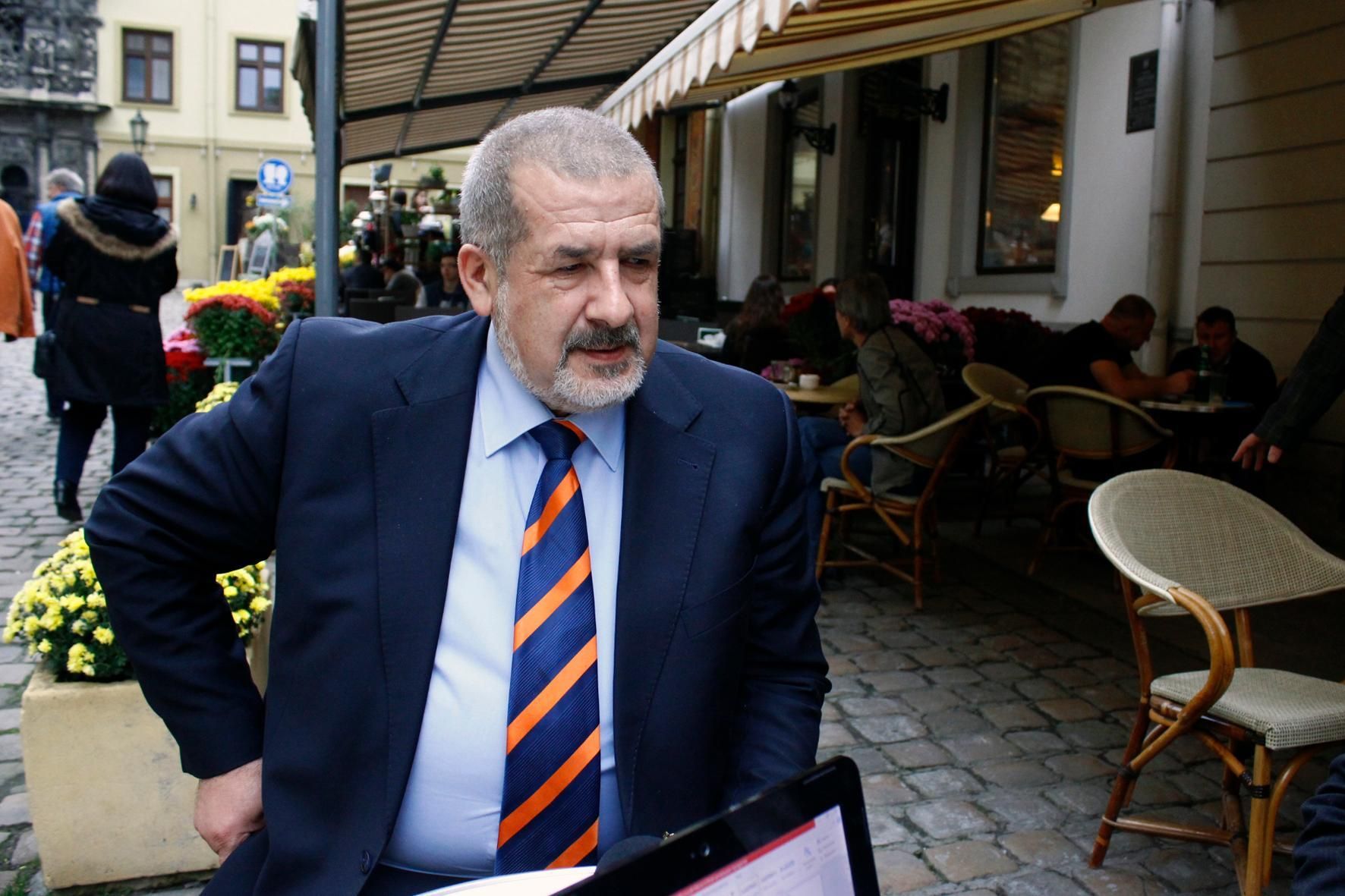 Ми йдемо додому, – Чубаров анонсував "марш гідності" в анексований Крим Ми йдемо додому, – Чубаров анонсував "марш гідності" в анексований Крим