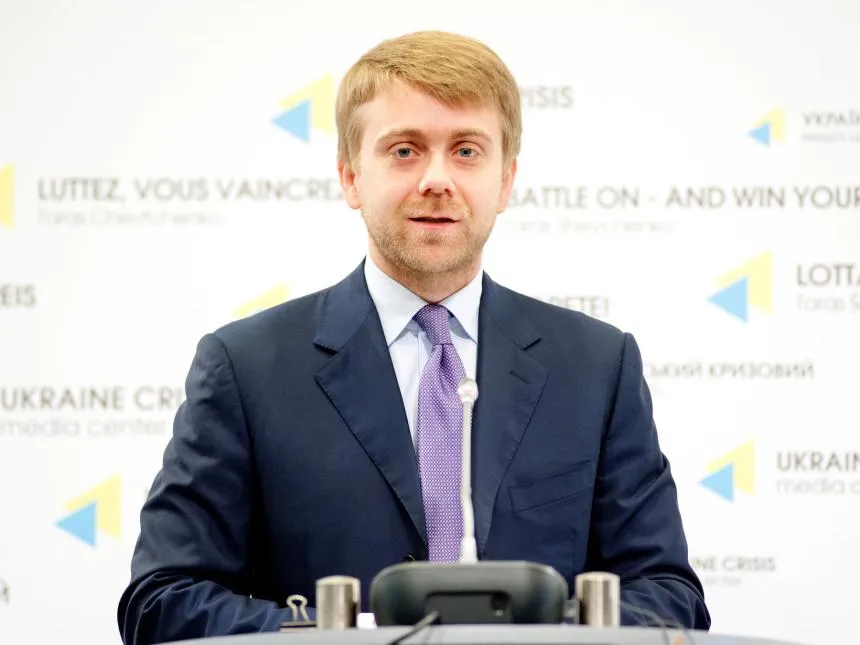 Богдан Санін Богдан Санін