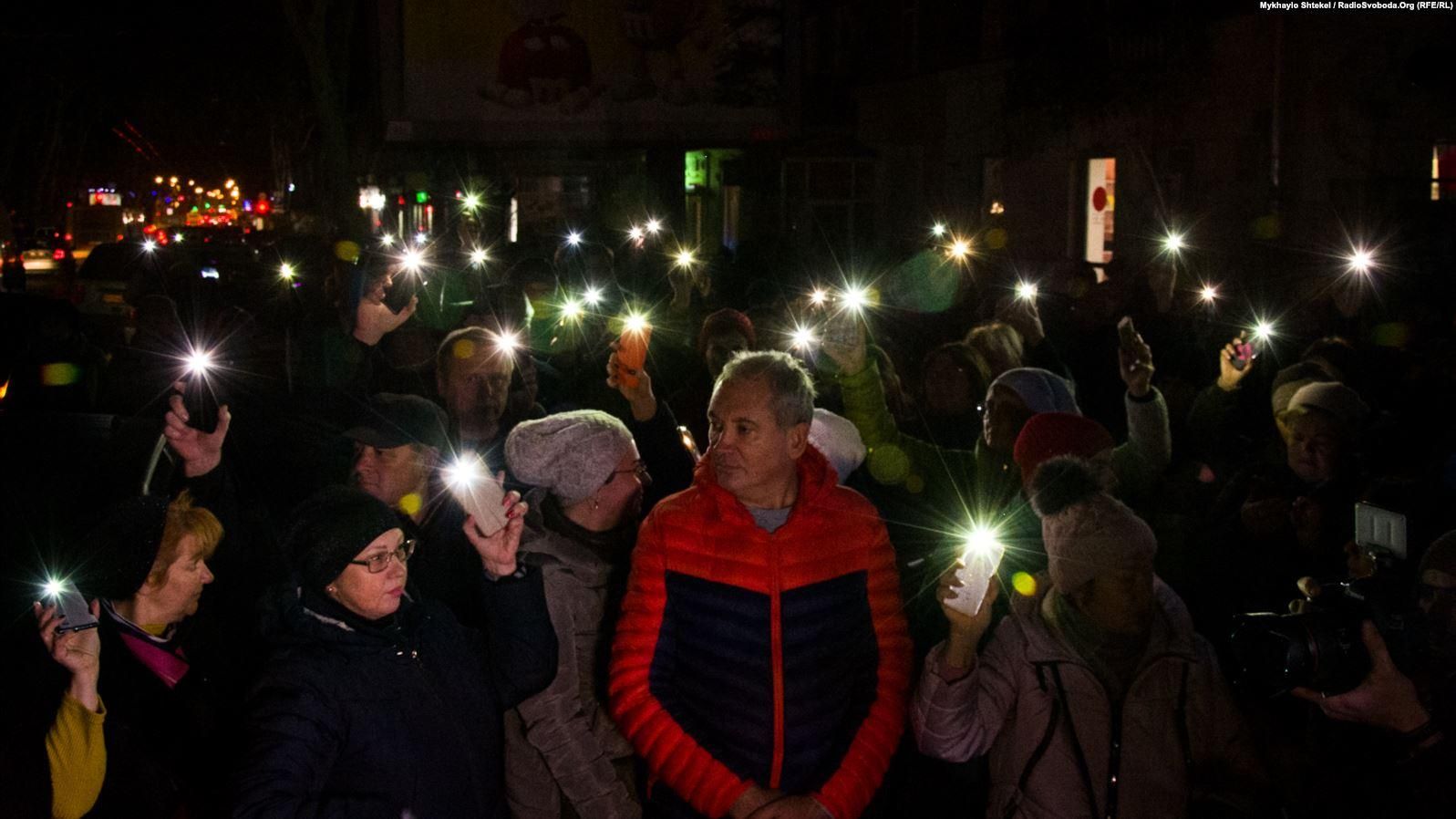 Під згорілою будівлею в Одесі відбулася акція протесту "Халатність вбиває"