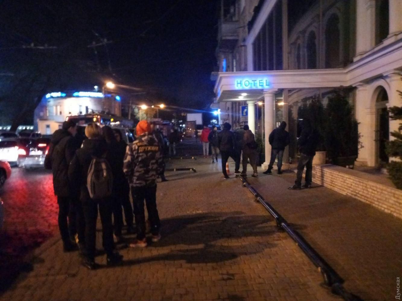 В Одесі штурмували нічний клуб, де російський репер назвав день жалоби "показухою": відео