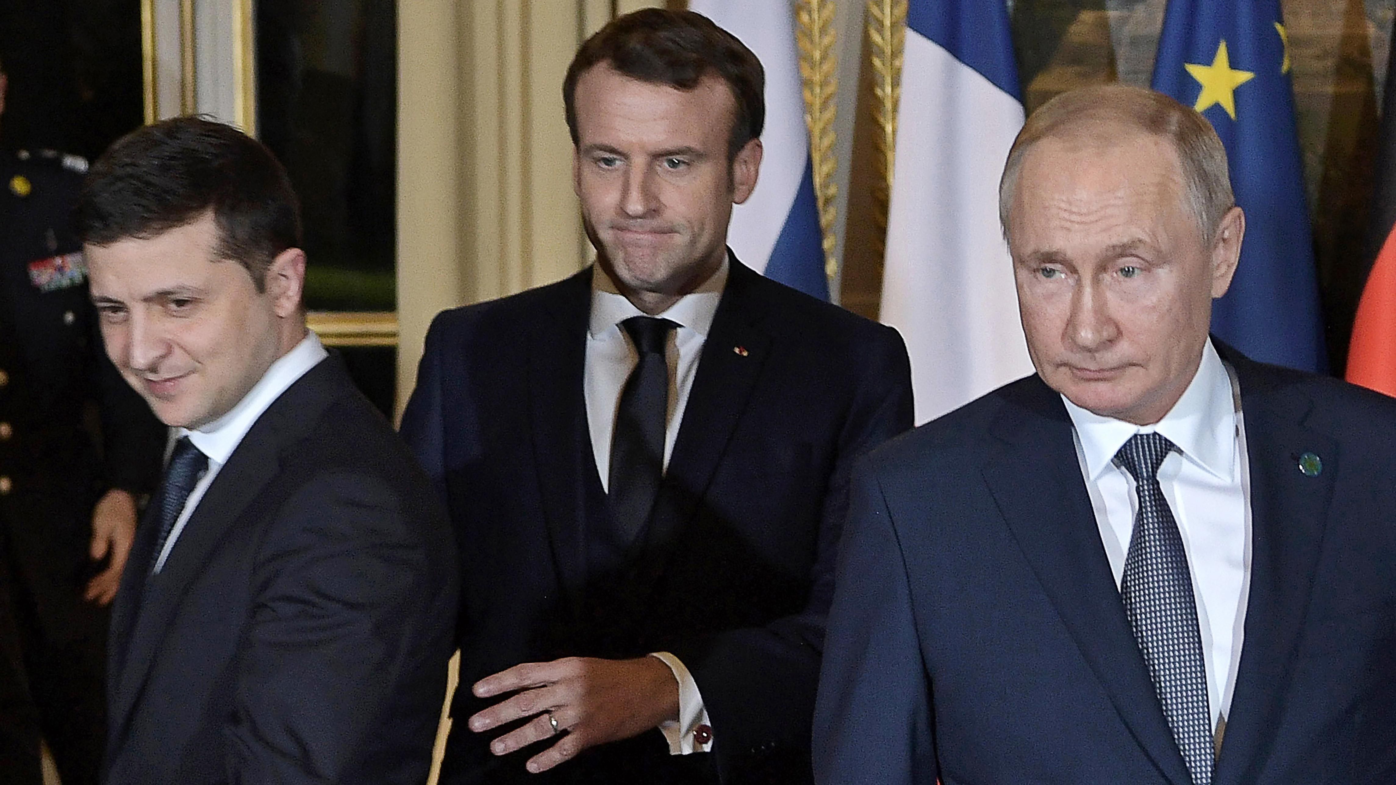 Про що говорив Зеленський на пресконференції після нормандського саміту: основні тези Про що говорив Зеленський на пресконференції після нормандського саміту: основні тези