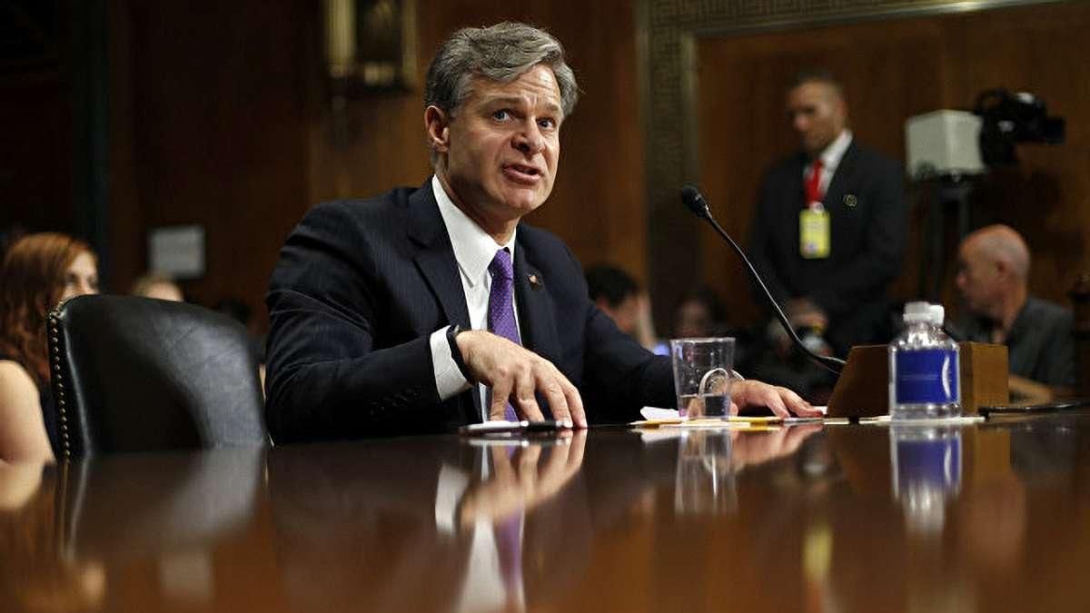 Вмешивалась ли Украина в выборах президента США: заявление директора ФБР Вмешивалась ли Украина в выборах президента США: заявление директора ФБР