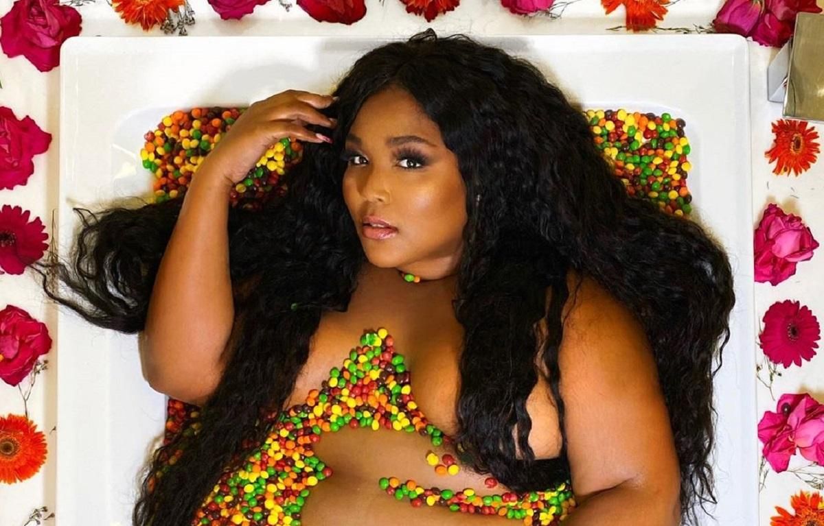 Пишнотіла Lizzo презентувала кліп на пісню Good As Hell: запальне відео