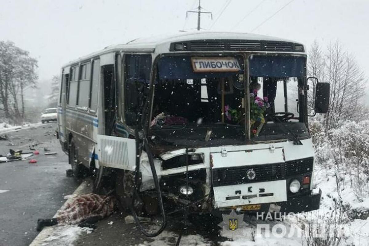 ДТП на Обход Тернополя, маршрутка и Dacia, 1 погибшая 