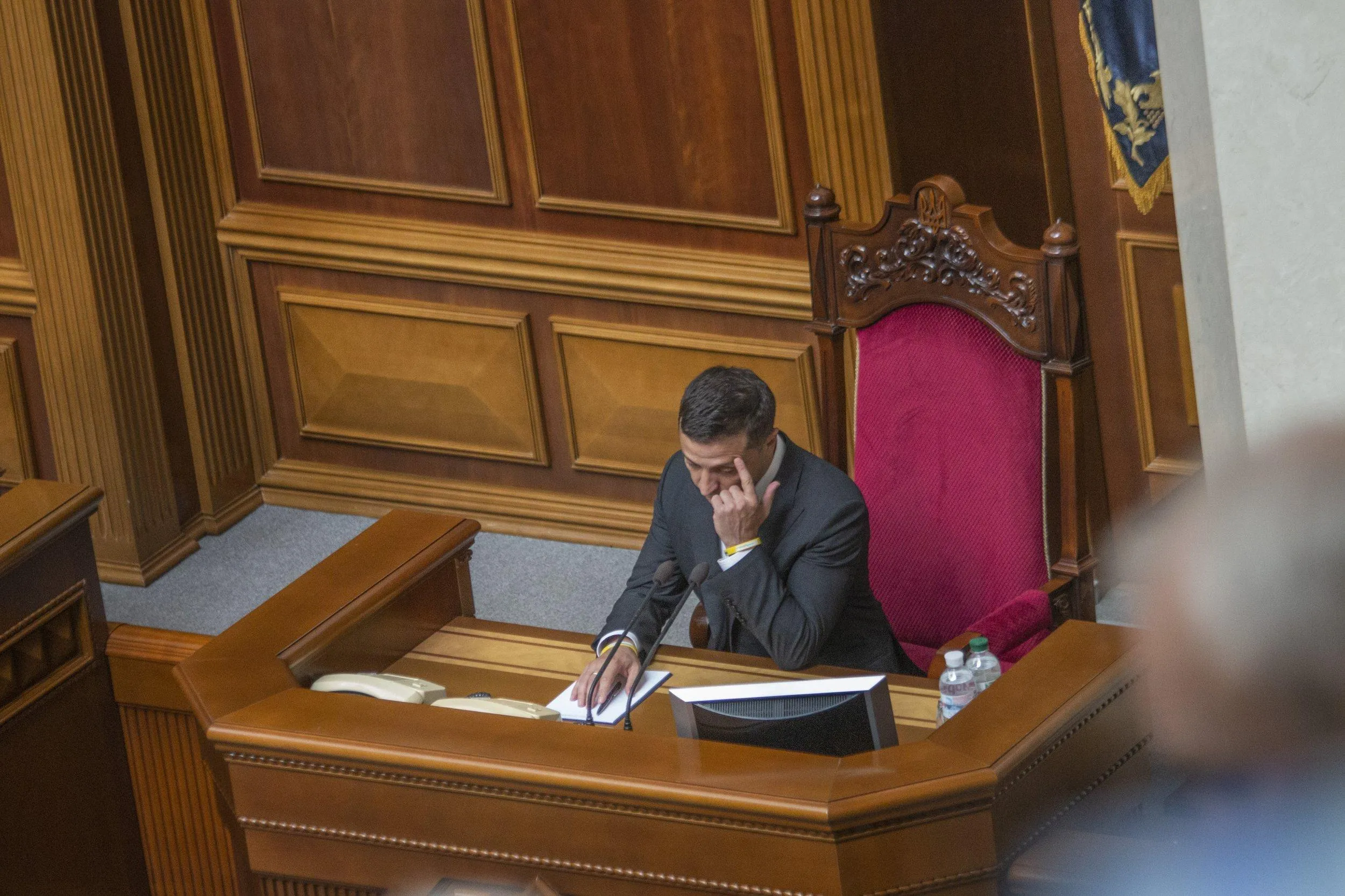 закон про особливий статус Донбасу, закон про Донбас закон про особливий статус Донбасу, закон про Донбас