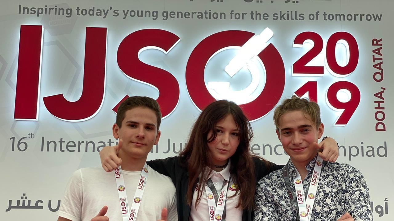 Українці завоювали бронзові медалі на Міжнародній науковій олімпіаді Українці завоювали бронзові медалі на Міжнародній науковій олімпіаді