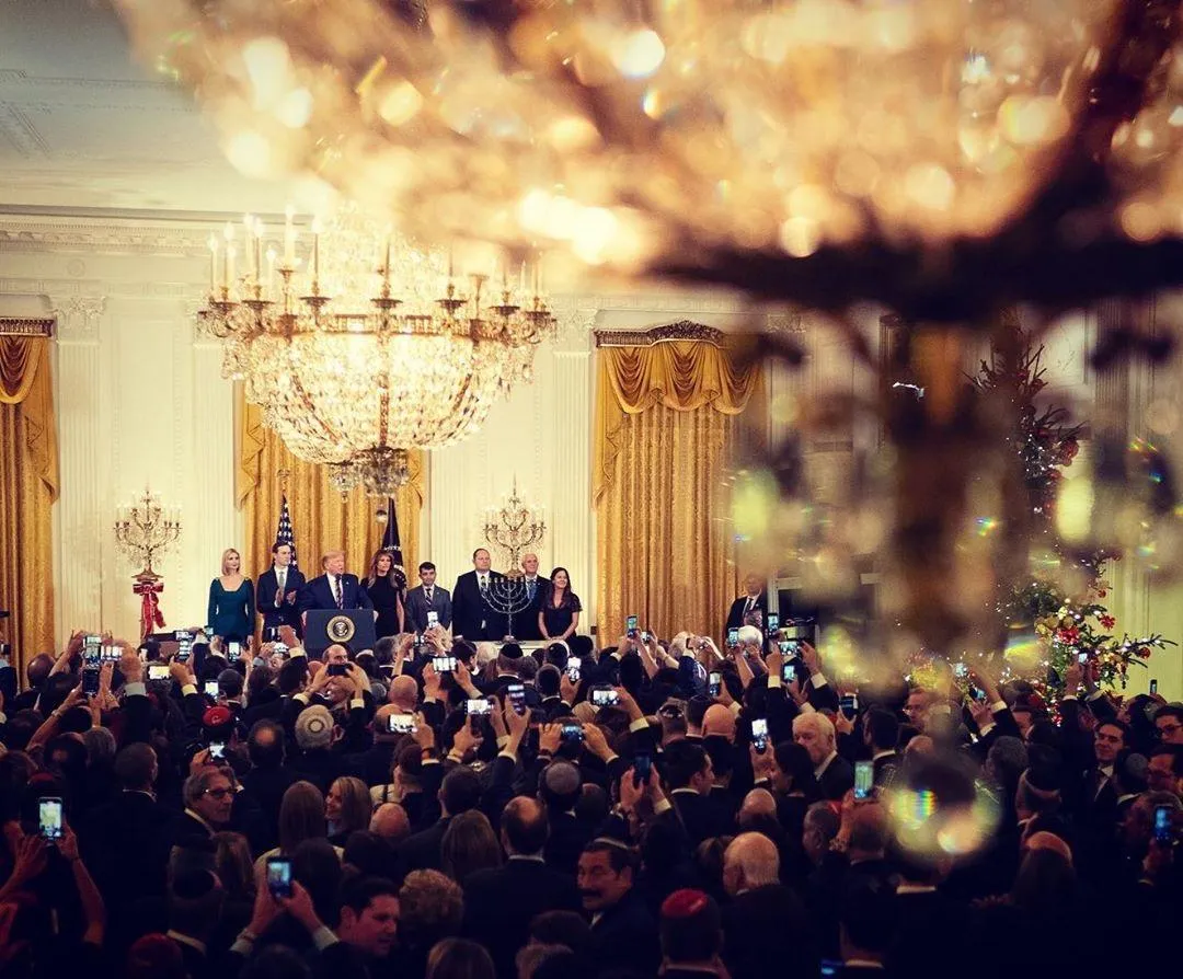 Білий дім зустрів свято Хануки Білий дім зустрів свято Хануки