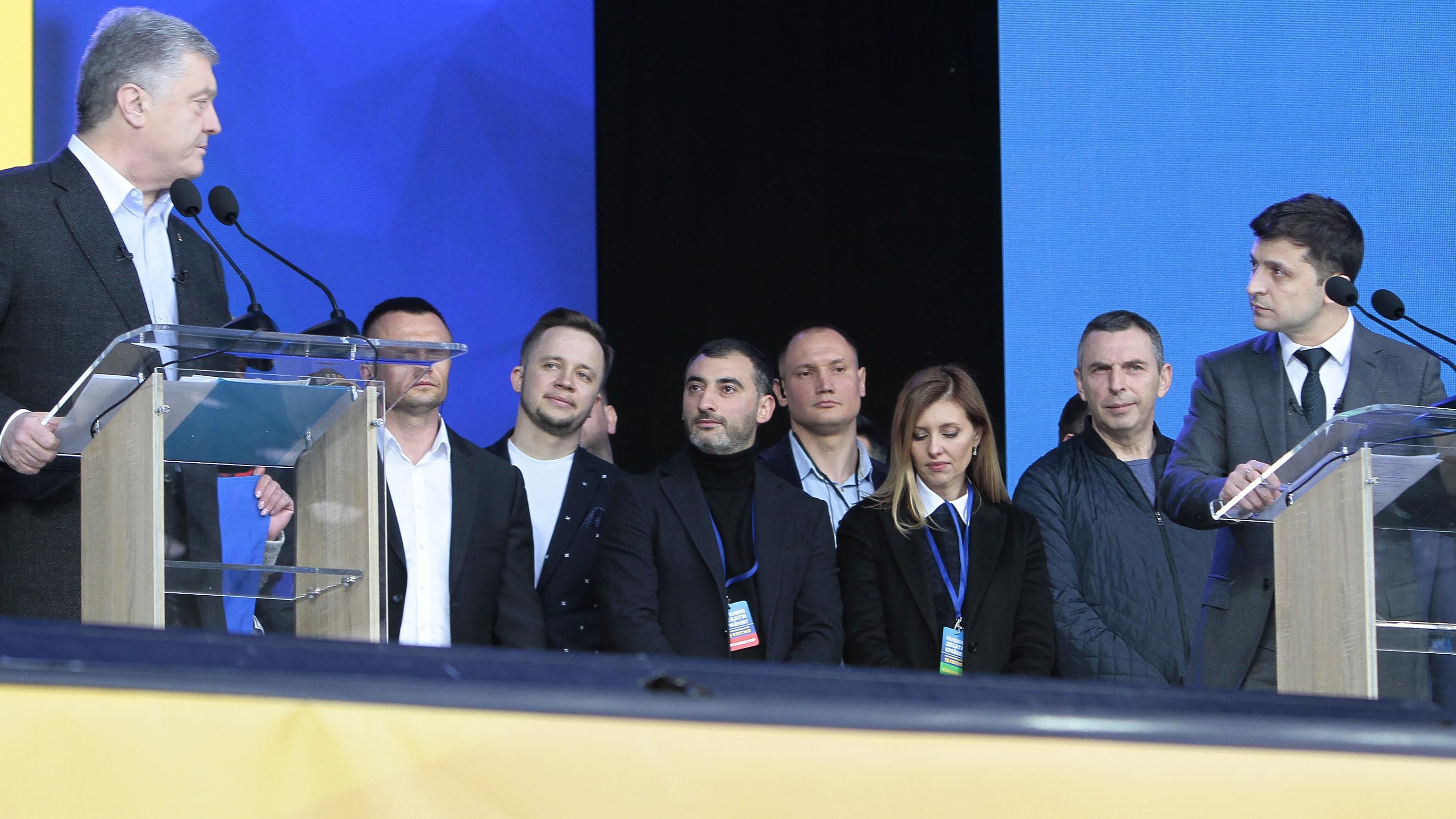 Зеленський про Порошенка: За п’ятим президентом – дуже багато різних гріхів Зеленський про Порошенка: За п’ятим президентом – дуже багато різних гріхів