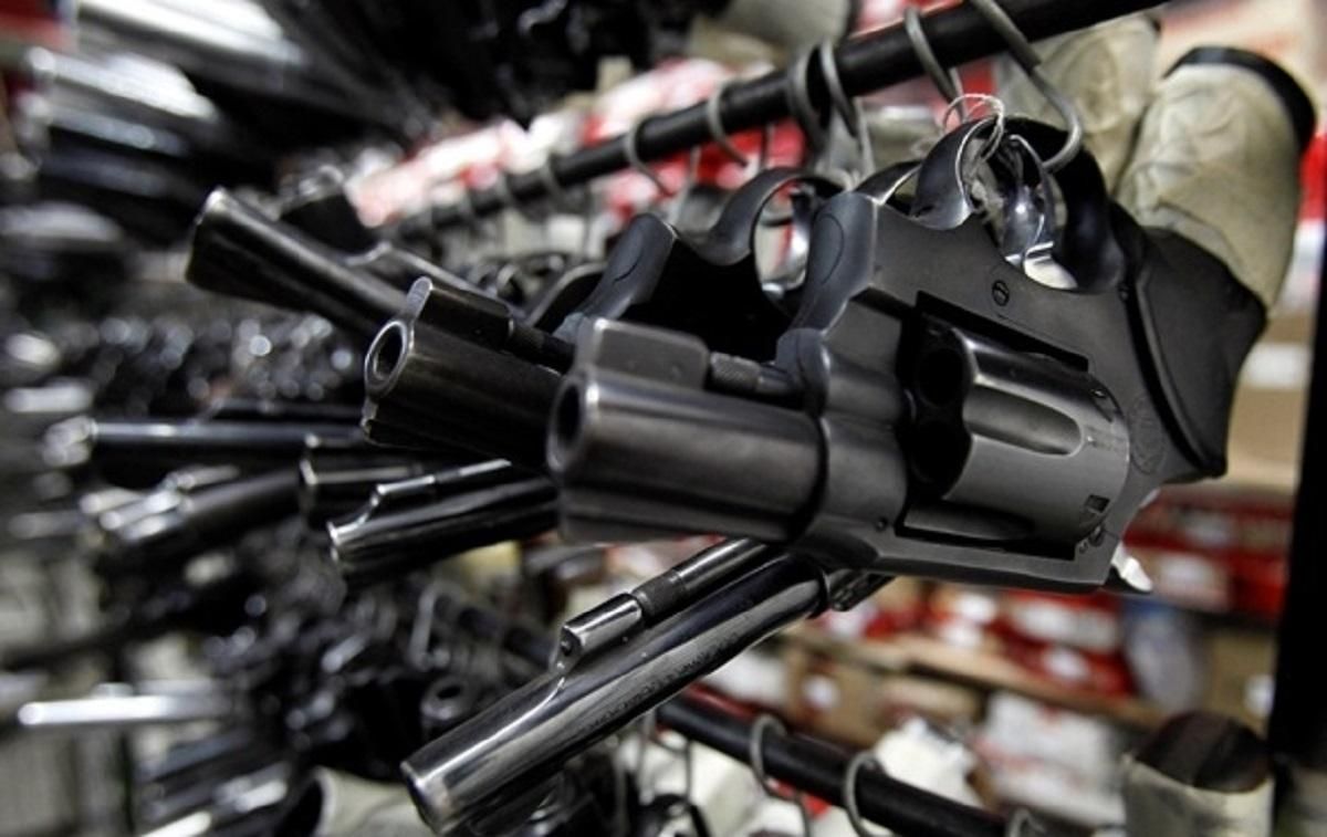 МВД в социальной рекламе призывает отказаться от оружия: эмоциональные видео МВД в социальной рекламе призывает отказаться от оружия: эмоциональные видео