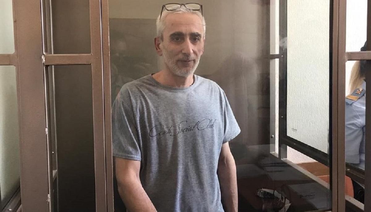 У політв'язня Умерова трапився серцевий напад у СІЗО У політв'язня Умерова трапився серцевий напад у СІЗО