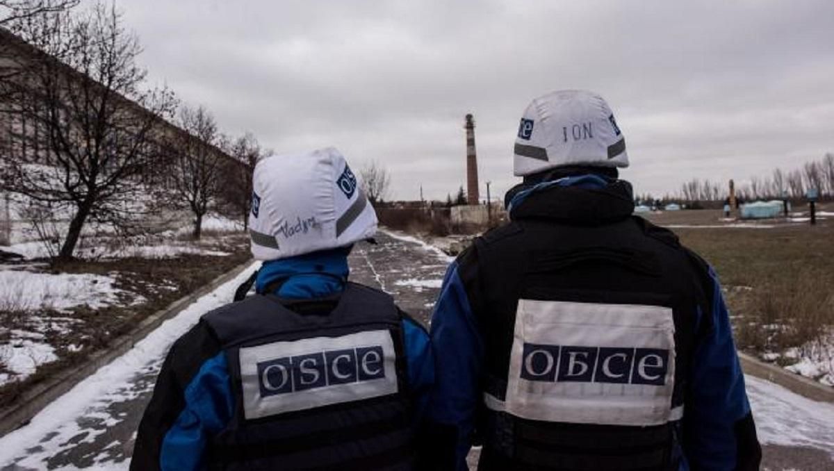 Попри домовленості у Парижі, бойовики перешкоджають патрулям ОБСЄ Попри домовленості у Парижі, бойовики перешкоджають патрулям ОБСЄ