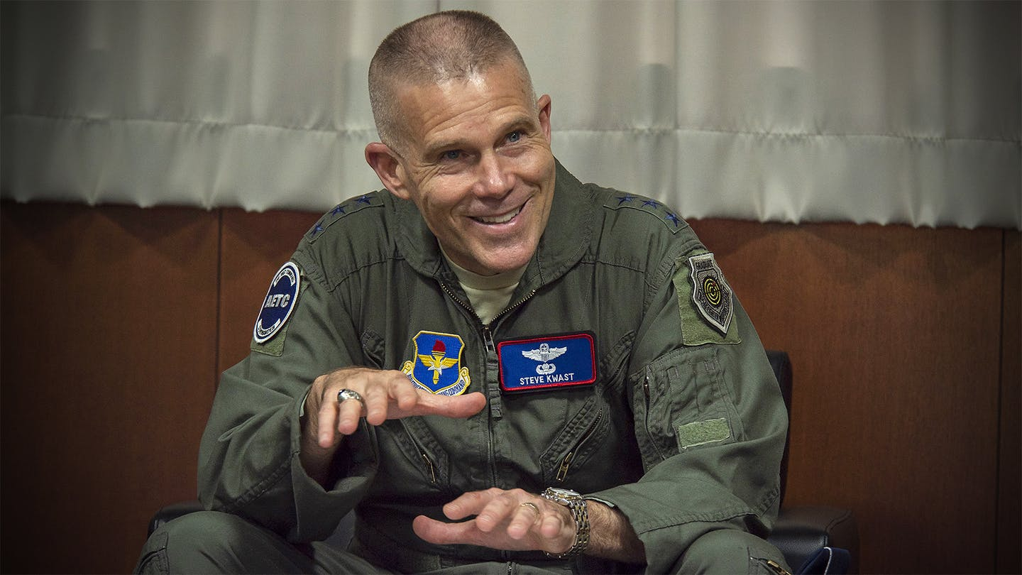 За час добраться в любое место на Земле, – генерал США поразил заявлением о чудо-технологии