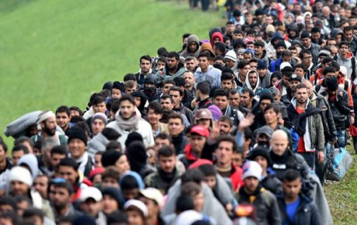 Канада приглашает миллион мигрантов: будут помогать развивать государство