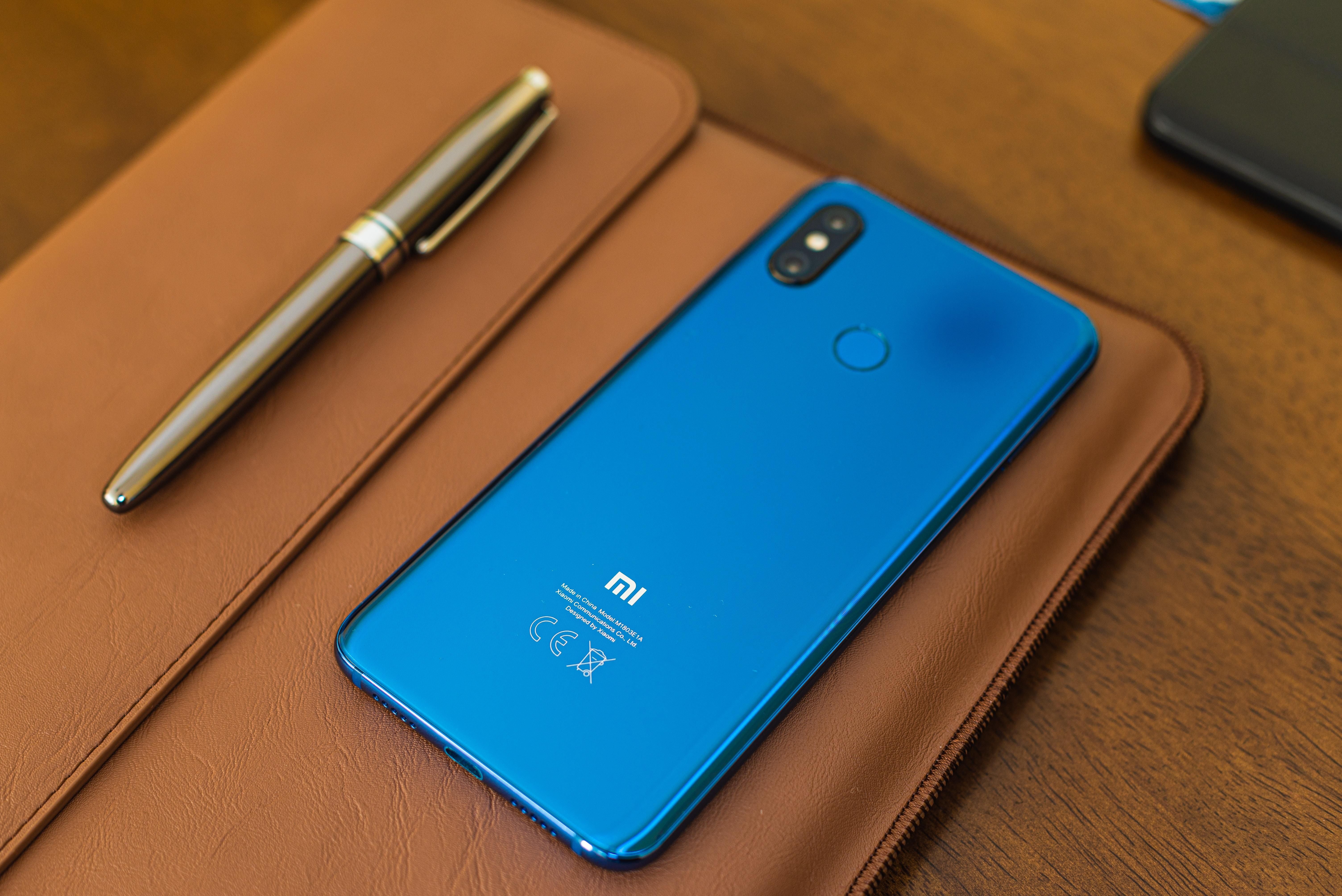 Користувачі виявили "шпалери-вбивці" для смартфонів Xiaomi Користувачі виявили "шпалери-вбивці" для смартфонів Xiaomi