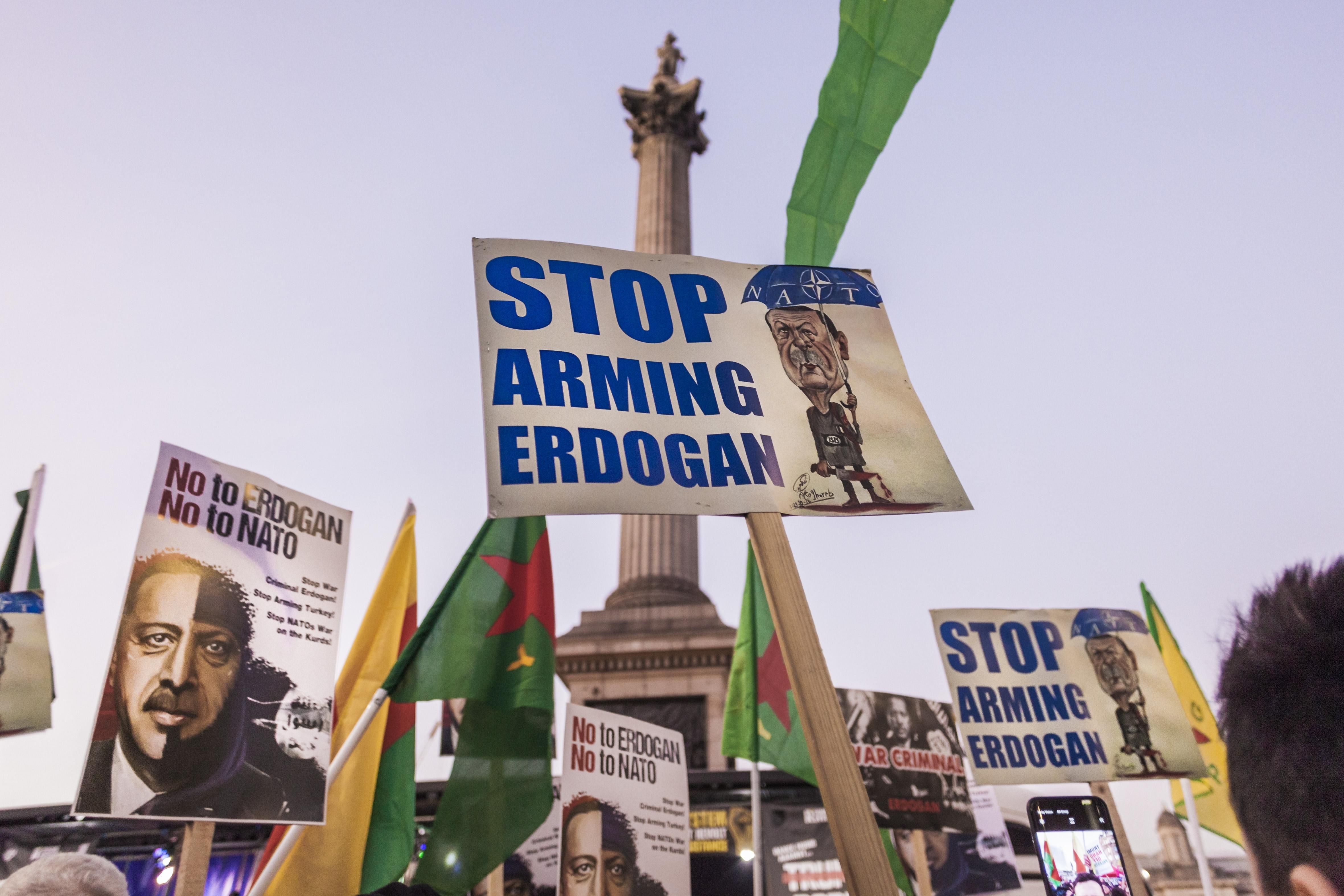 Напряжение между США и Турцией: при чем здесь Россия и оружие Напряжение между США и Турцией: при чем здесь Россия и оружие