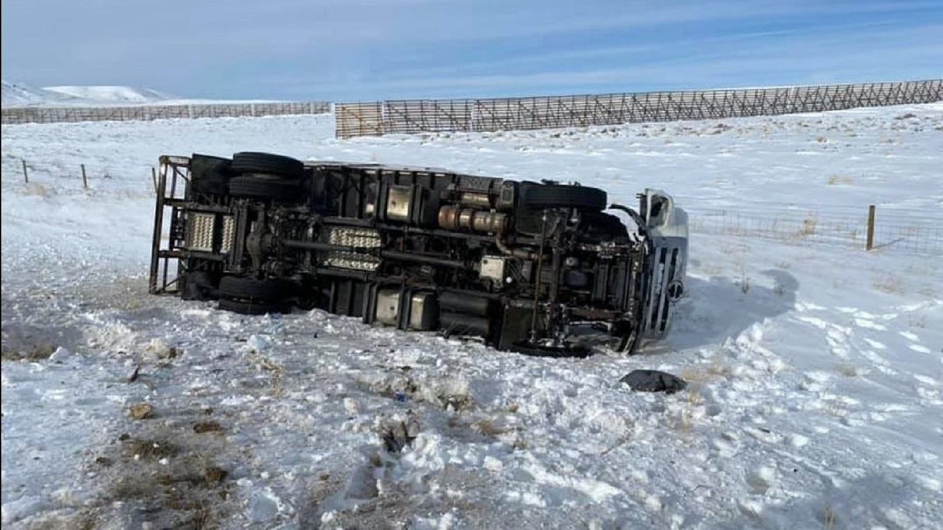 США засипає снігом: рух на дорогах паралізований, є загиблі – фото, відео США засипає снігом: рух на дорогах паралізований, є загиблі – фото, відео
