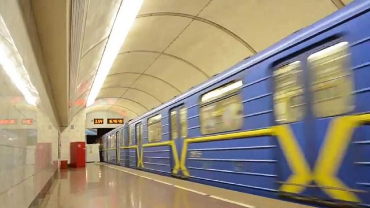 Когда в киевском метро появится интернет: ответ чиновника