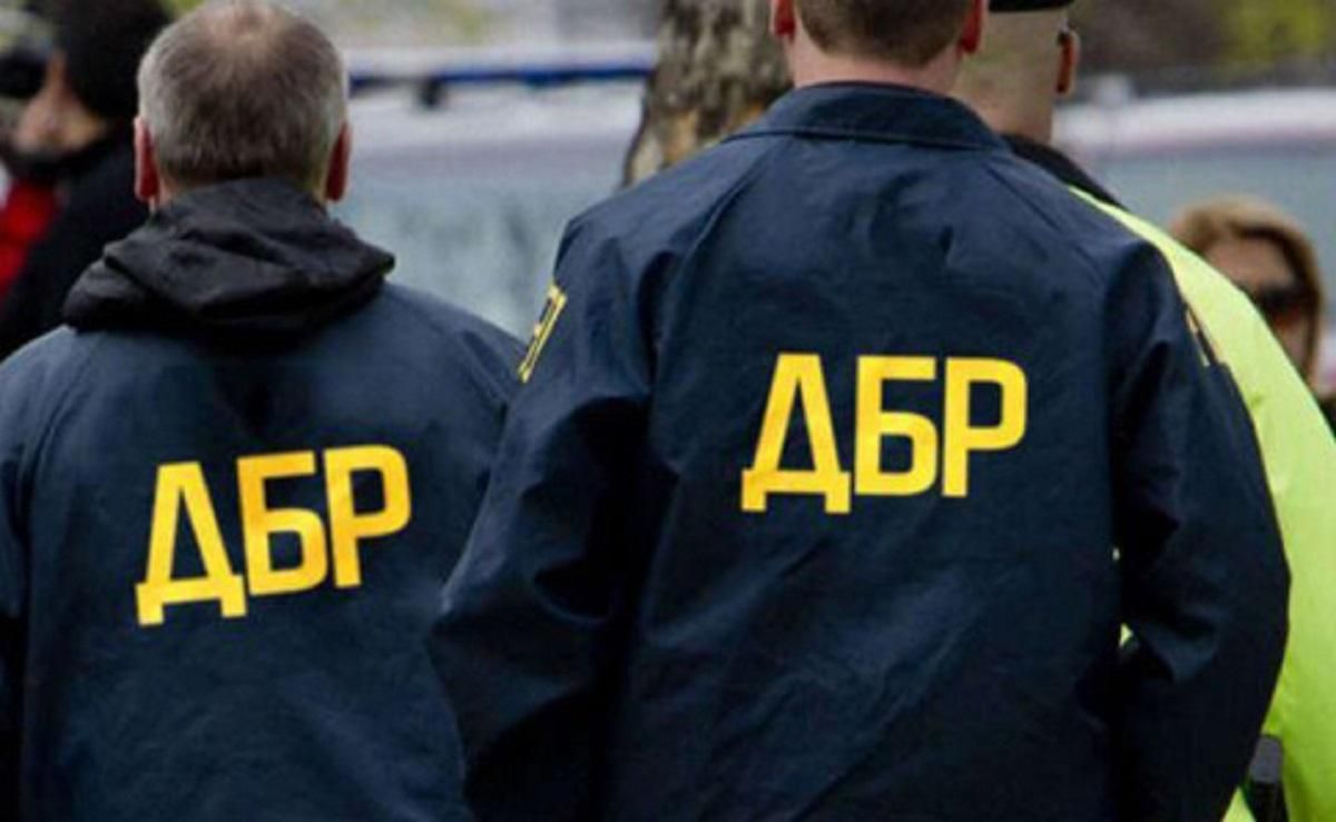 Требовал взятку в 100 тысяч гривен: в Киеве задержали чиновника "Укрспортобеспечения"